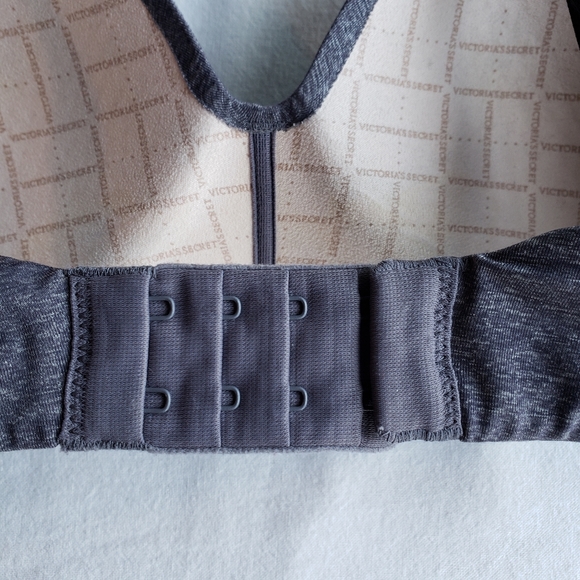 Victoria's Secret No-Wire Bra sz 34D - Picture 6 of 7